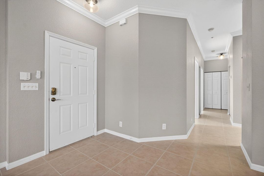 For Sale: $374,990 (3 beds, 2 baths, 1210 Square Feet)