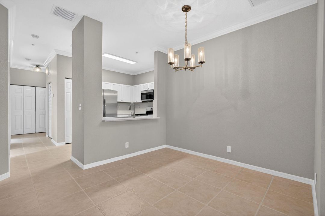 For Sale: $374,990 (3 beds, 2 baths, 1210 Square Feet)