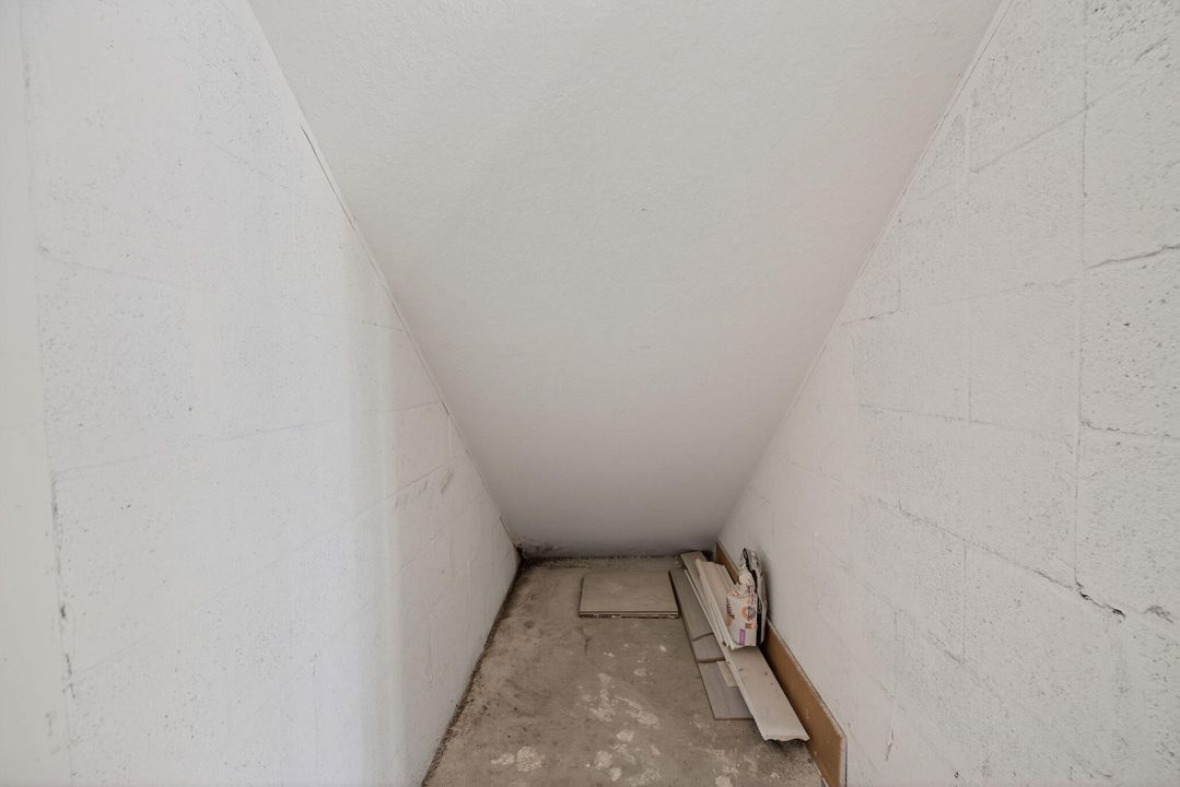 For Sale: $374,990 (3 beds, 2 baths, 1210 Square Feet)