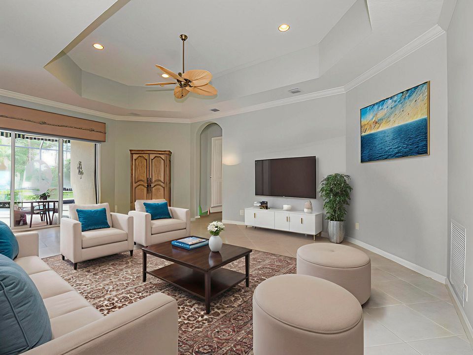 For Sale: $615,000 (3 beds, 2 baths, 2010 Square Feet)