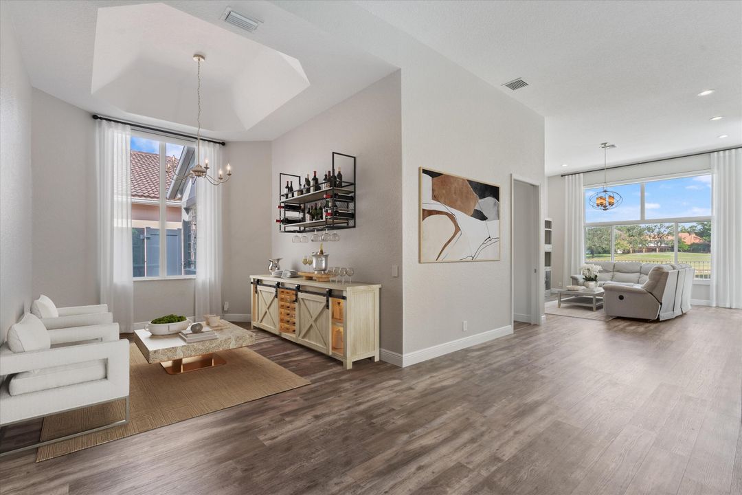 合同活跃: $825,000 (4 贝兹, 2 浴室, 2172 平方英尺)