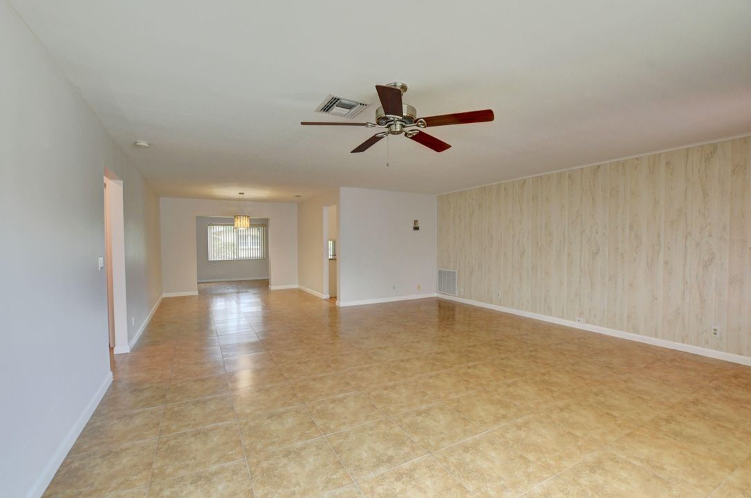 出租: $2,850 (2 贝兹, 2 浴室, 1710 平方英尺)