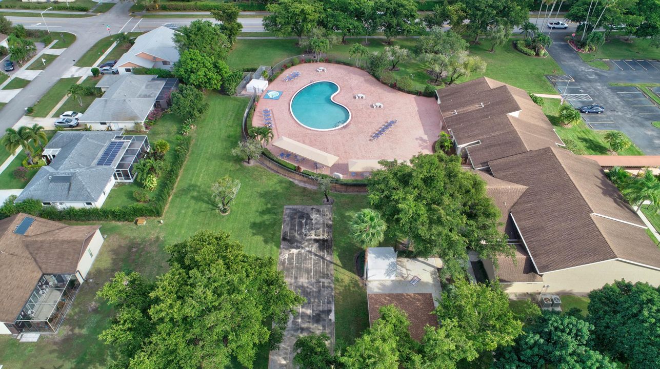 出租: $2,850 (2 贝兹, 2 浴室, 1710 平方英尺)