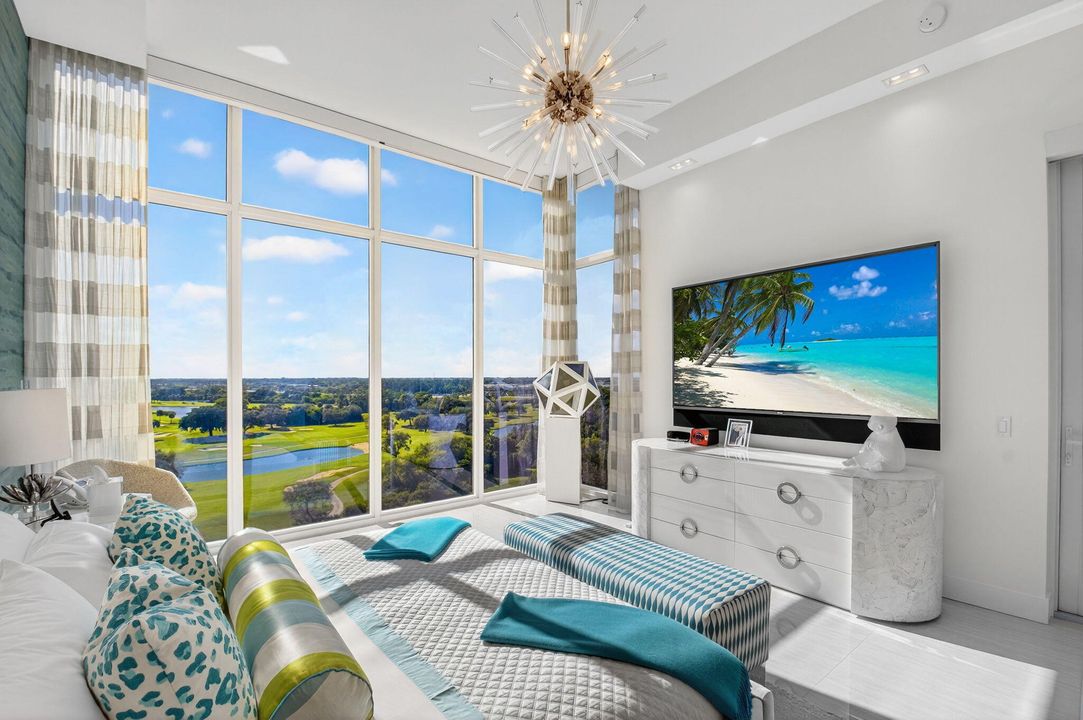 For Sale: $6,400,000 (3 beds, 3 baths, 2635 Square Feet)