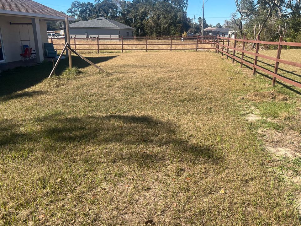 For Sale: $400,000 (3 beds, 2 baths, 1648 Square Feet)