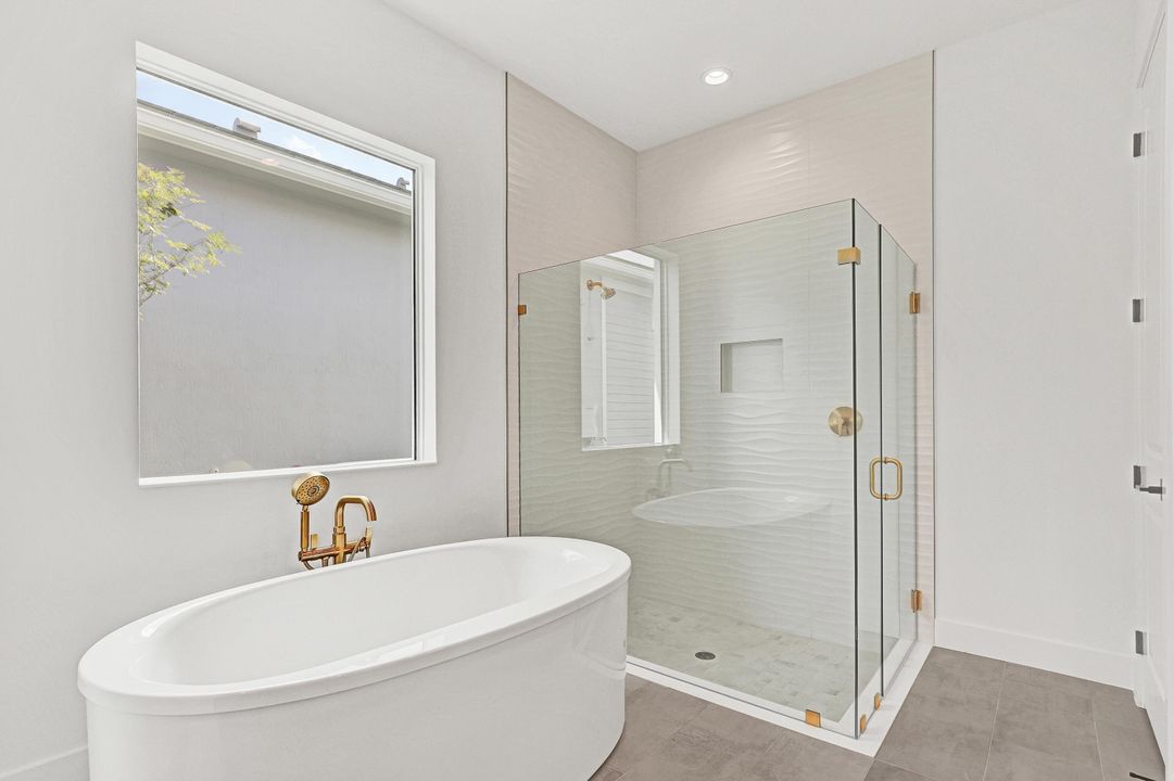 For Sale: $1,139,000 (3 beds, 2 baths, 2973 Square Feet)