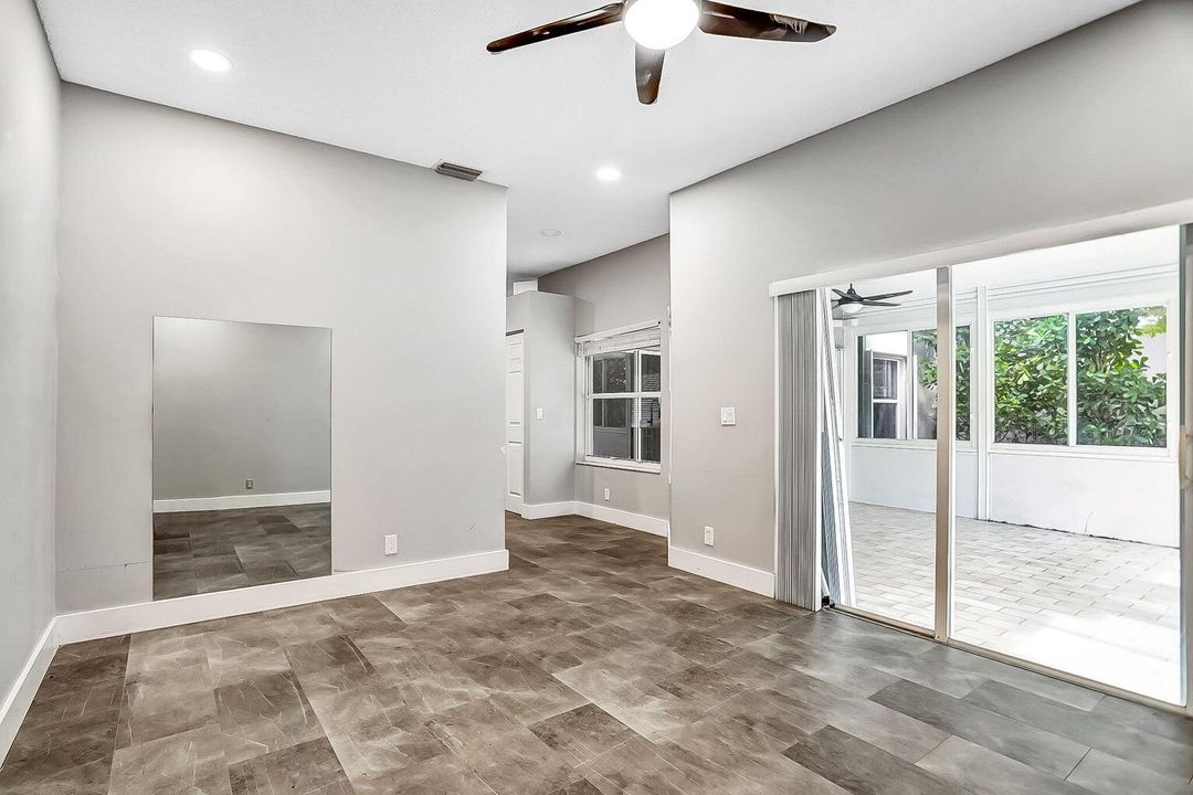 En Renta: $4,000 (3 camas, 2 baños, 2019 Pies cuadrados)