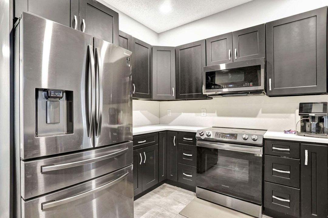 En Renta: $4,000 (3 camas, 2 baños, 2019 Pies cuadrados)