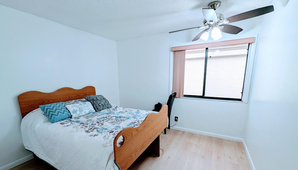 For Sale: $575,000 (3 beds, 2 baths, 1864 Square Feet)