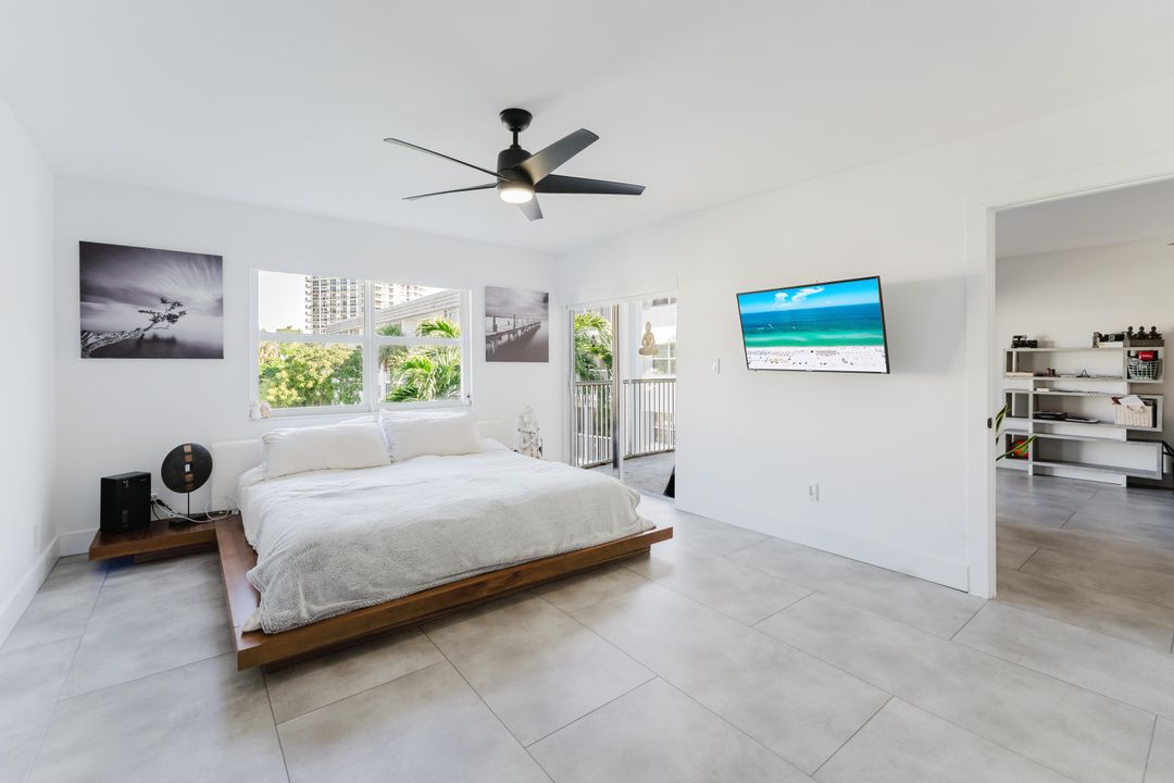 For Sale: $625,000 (2 beds, 2 baths, 1200 Square Feet)