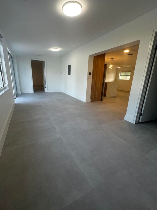 待售: $484,000 (4 贝兹, 2 浴室, 1726 平方英尺)