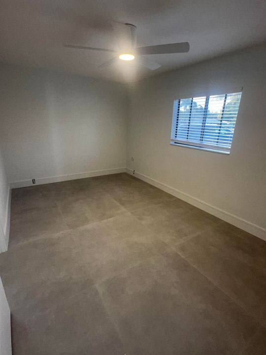 待售: $484,000 (4 贝兹, 2 浴室, 1726 平方英尺)