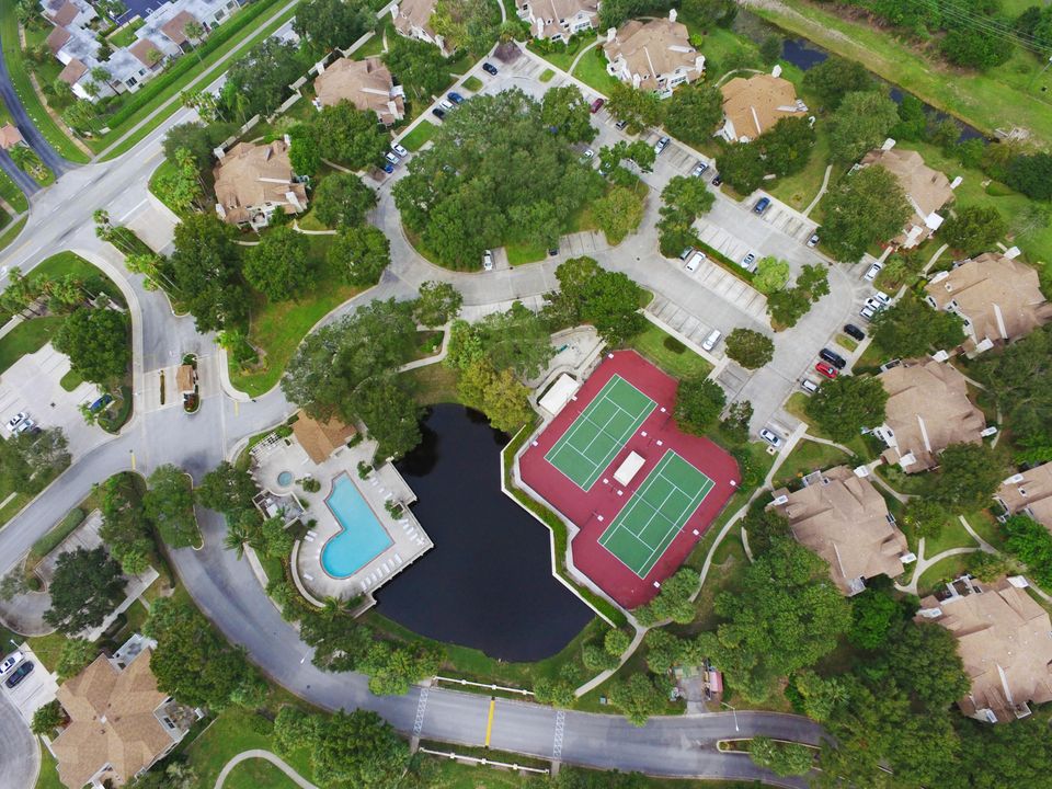 待售: $263,000 (2 贝兹, 2 浴室, 1374 平方英尺)