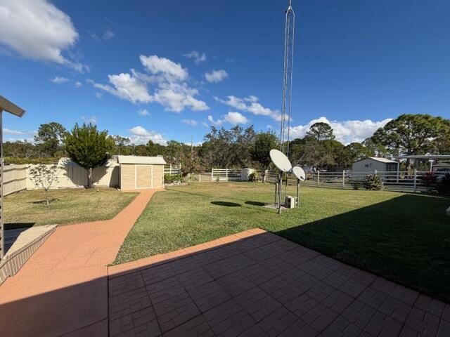 For Sale: $239,000 (2 beds, 2 baths, 1080 Square Feet)