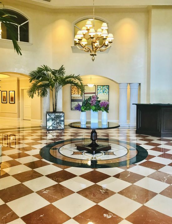 Под контрактом: $5,400 (3 спален, 3 ванн, 1688 Квадратных фут)