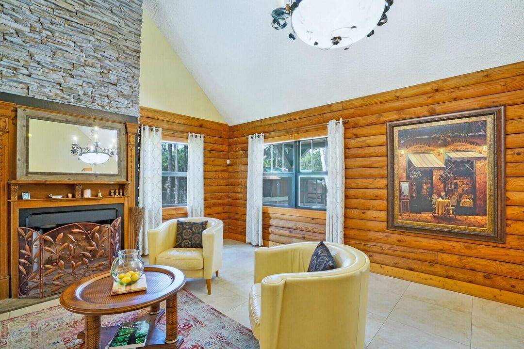 For Rent: $4,500 (4 beds, 3 baths, 2285 Square Feet)