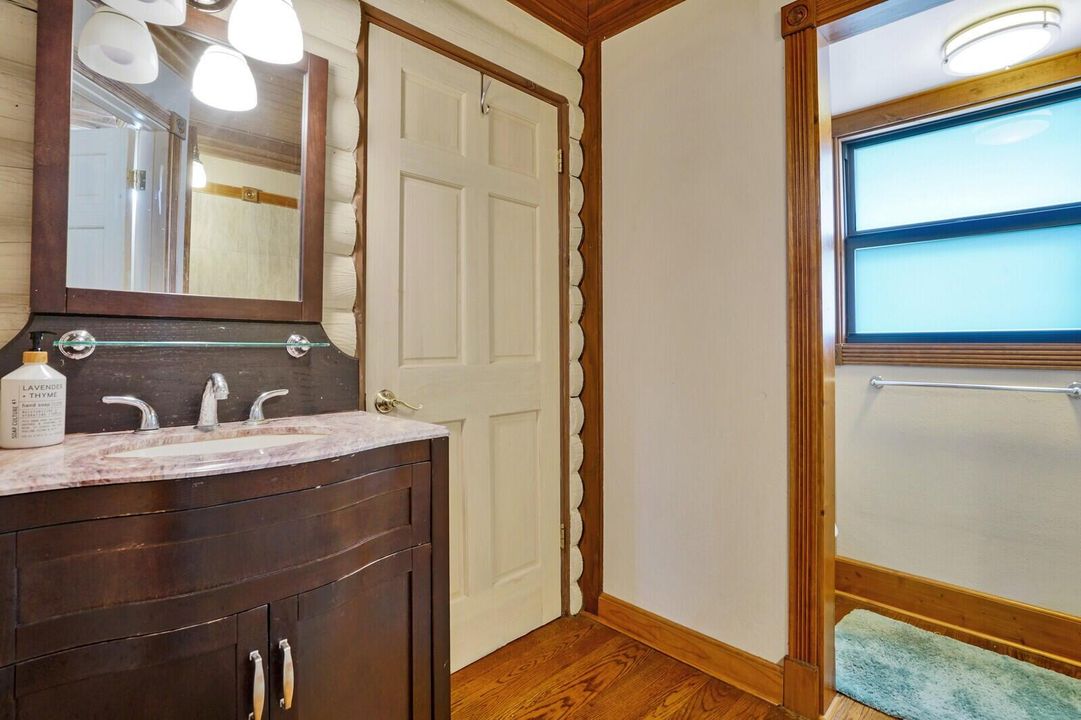 For Rent: $4,500 (4 beds, 3 baths, 2285 Square Feet)