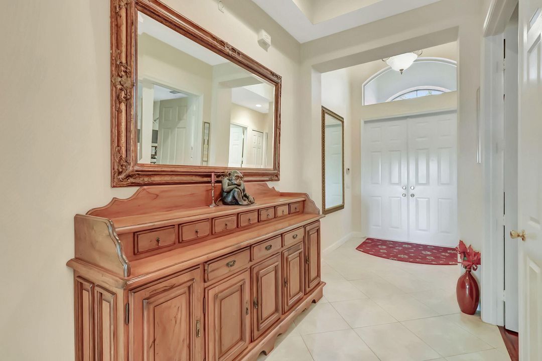 For Sale: $463,000 (3 beds, 2 baths, 2136 Square Feet)