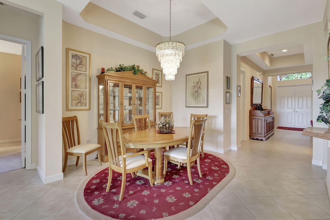 For Sale: $463,000 (3 beds, 2 baths, 2136 Square Feet)