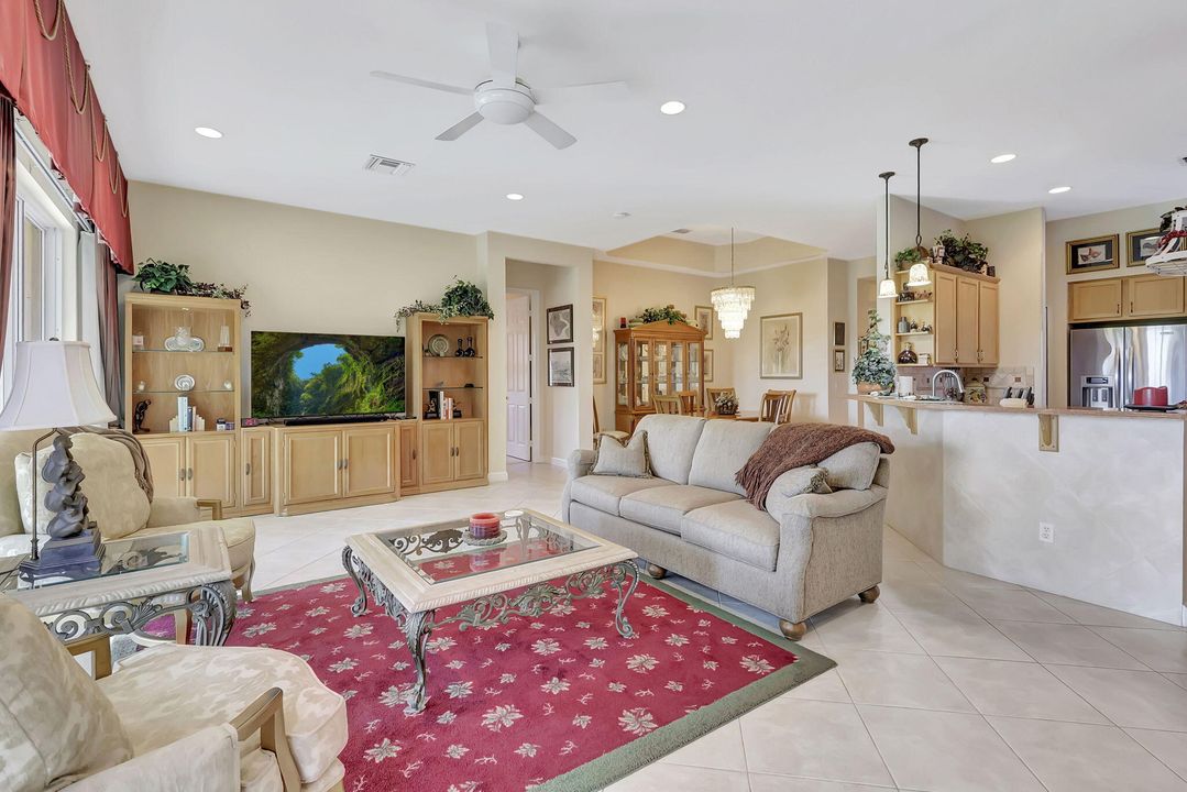 For Sale: $463,000 (3 beds, 2 baths, 2136 Square Feet)