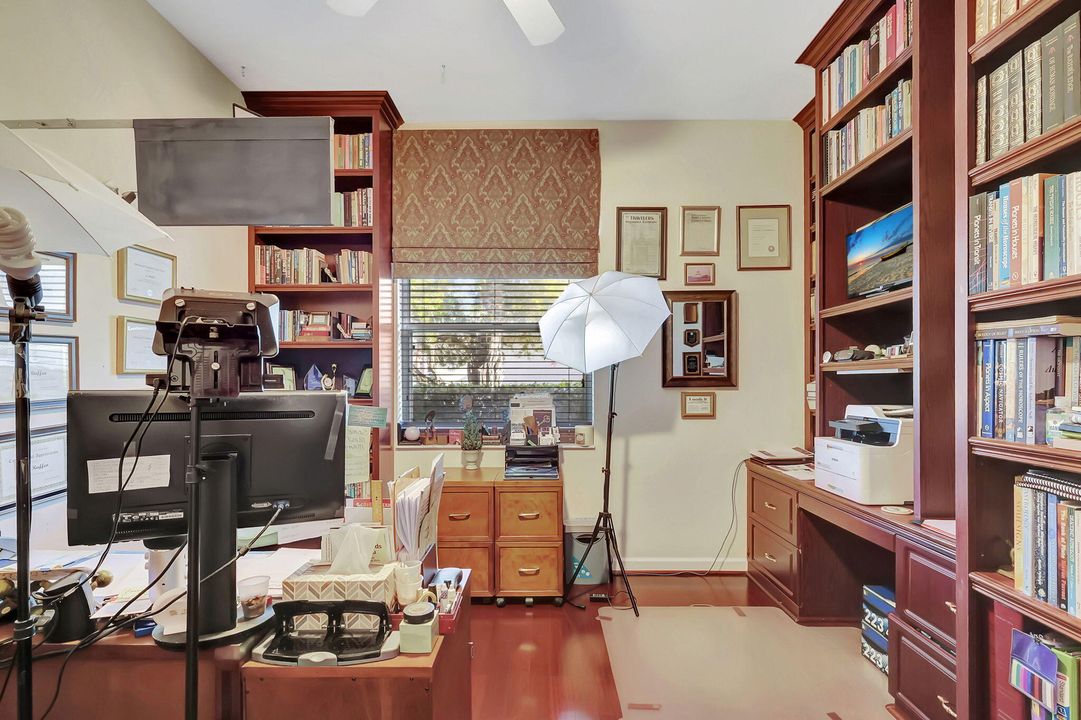 For Sale: $463,000 (3 beds, 2 baths, 2136 Square Feet)