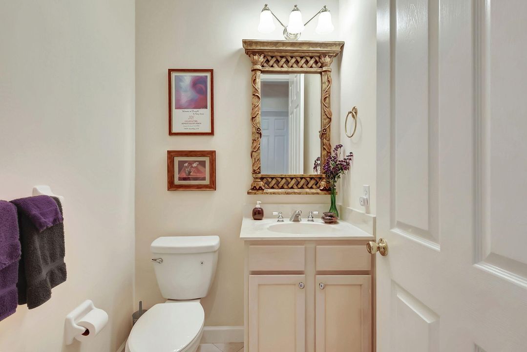 For Sale: $463,000 (3 beds, 2 baths, 2136 Square Feet)