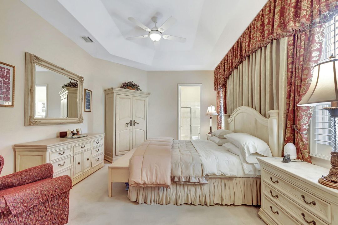 For Sale: $463,000 (3 beds, 2 baths, 2136 Square Feet)