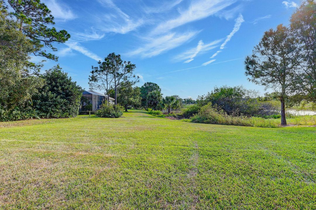 For Sale: $463,000 (3 beds, 2 baths, 2136 Square Feet)