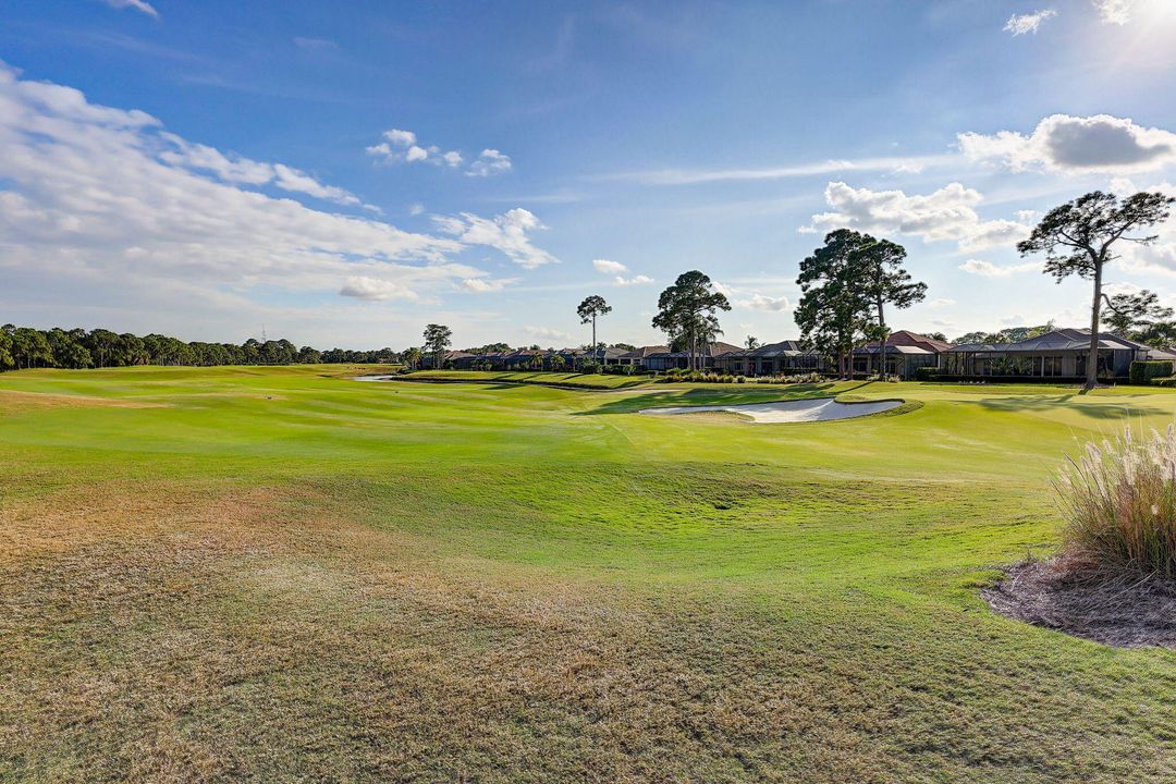 For Sale: $463,000 (3 beds, 2 baths, 2136 Square Feet)