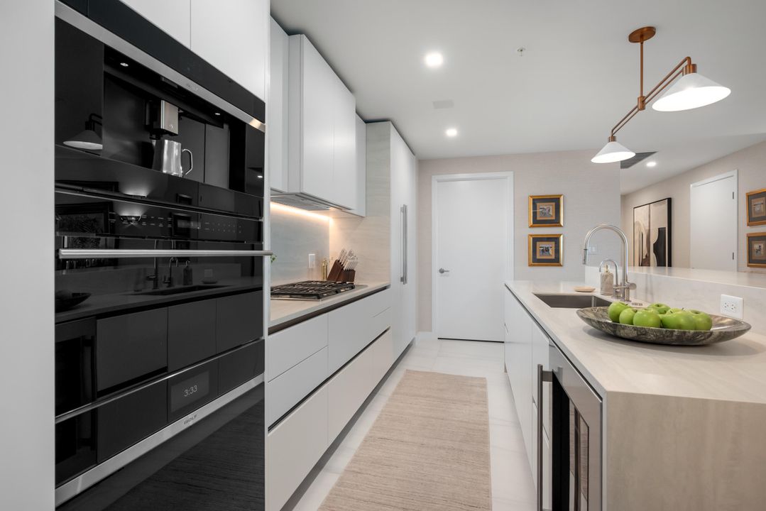 For Rent: $29,500 (3 beds, 3 baths, 2760 Square Feet)