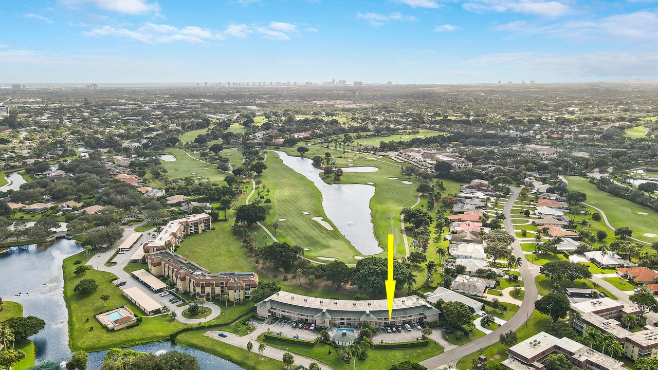 En Venta: $335,000 (2 camas, 2 baños, 1140 Pies cuadrados)