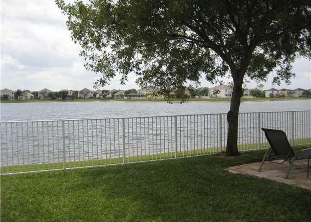 For Rent: $4,350 (4 beds, 2 baths, 2204 Square Feet)