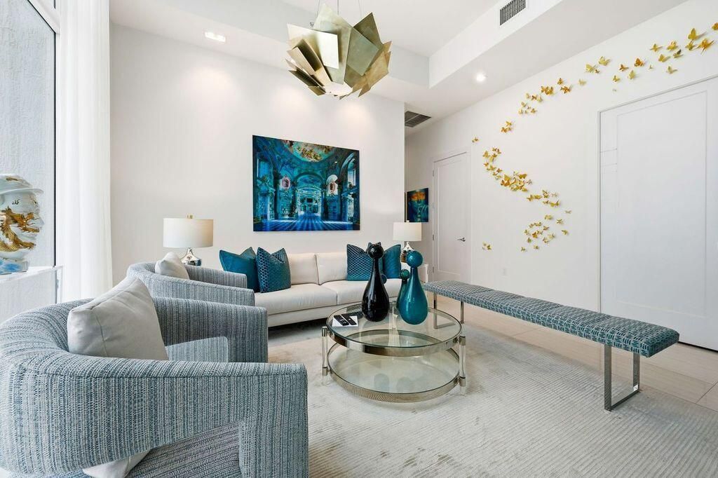 For Sale: $6,400,000 (3 beds, 3 baths, 2635 Square Feet)