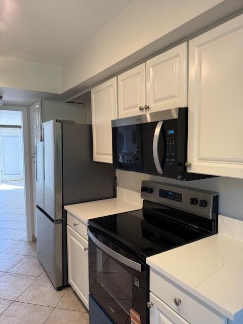 For Rent: $4,750 (2 beds, 2 baths, 1627 Square Feet)
