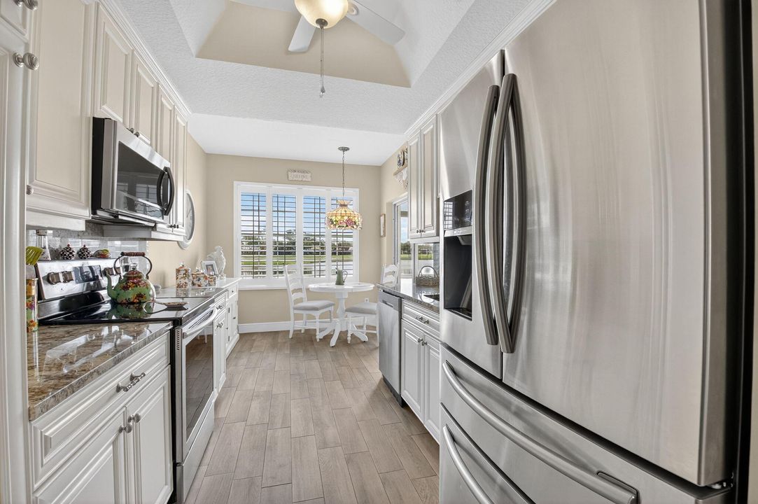 For Sale: $524,999 (3 beds, 2 baths, 1416 Square Feet)