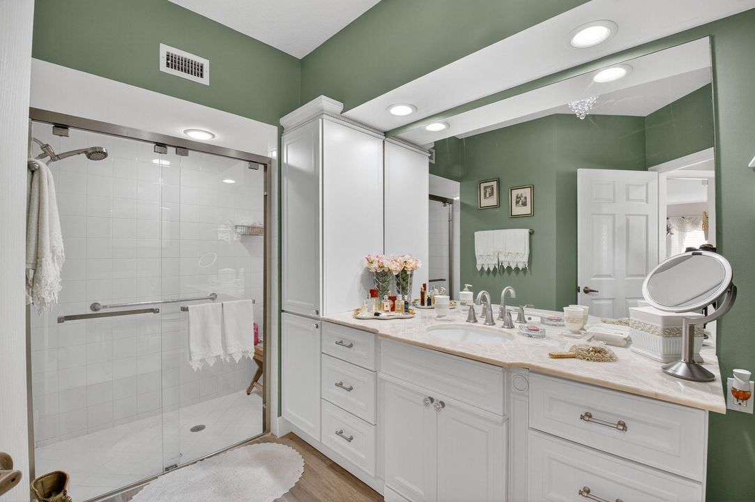 For Sale: $524,999 (3 beds, 2 baths, 1416 Square Feet)