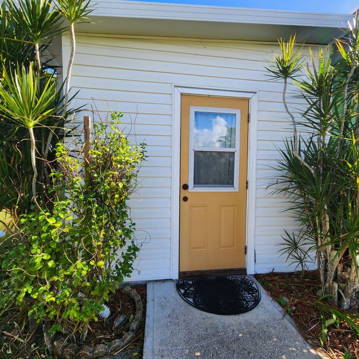 For Sale: $29,999 (2 beds, 2 baths, 1184 Square Feet)