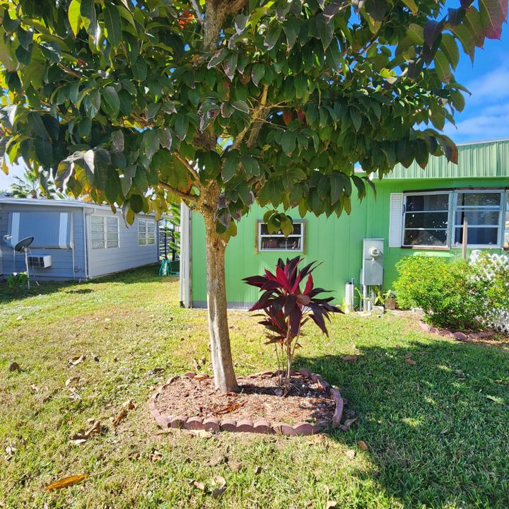 For Sale: $29,999 (2 beds, 2 baths, 1184 Square Feet)