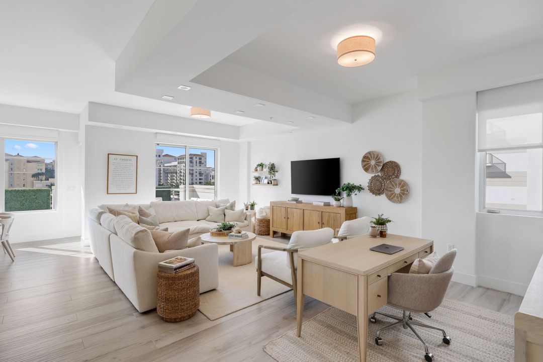 待售: $1,749,000 (2 贝兹, 2 浴室, 1671 平方英尺)