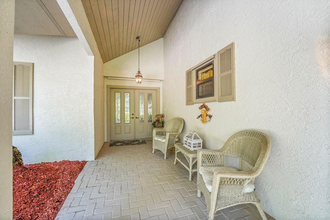 For Sale: $899,900 (3 beds, 2 baths, 2999 Square Feet)