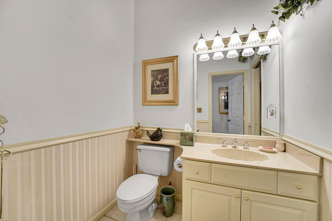 For Sale: $899,900 (3 beds, 2 baths, 2999 Square Feet)