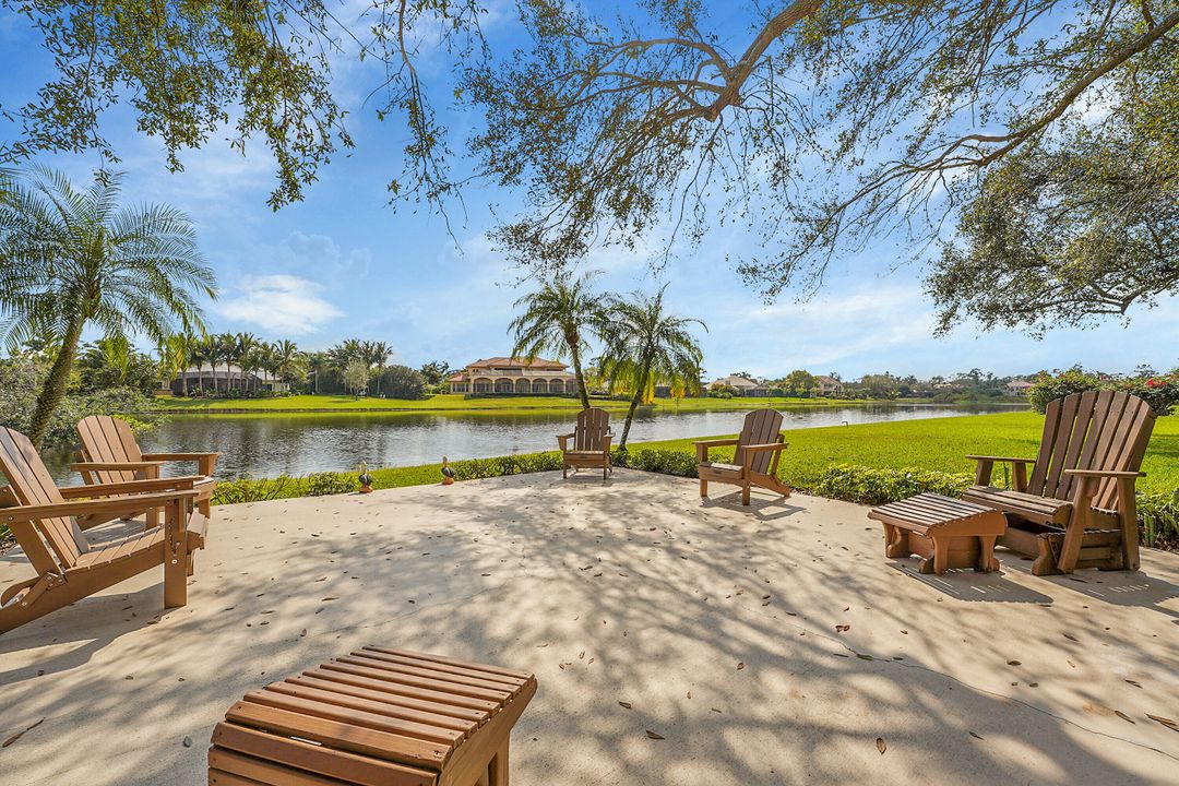 For Sale: $899,900 (3 beds, 2 baths, 2999 Square Feet)