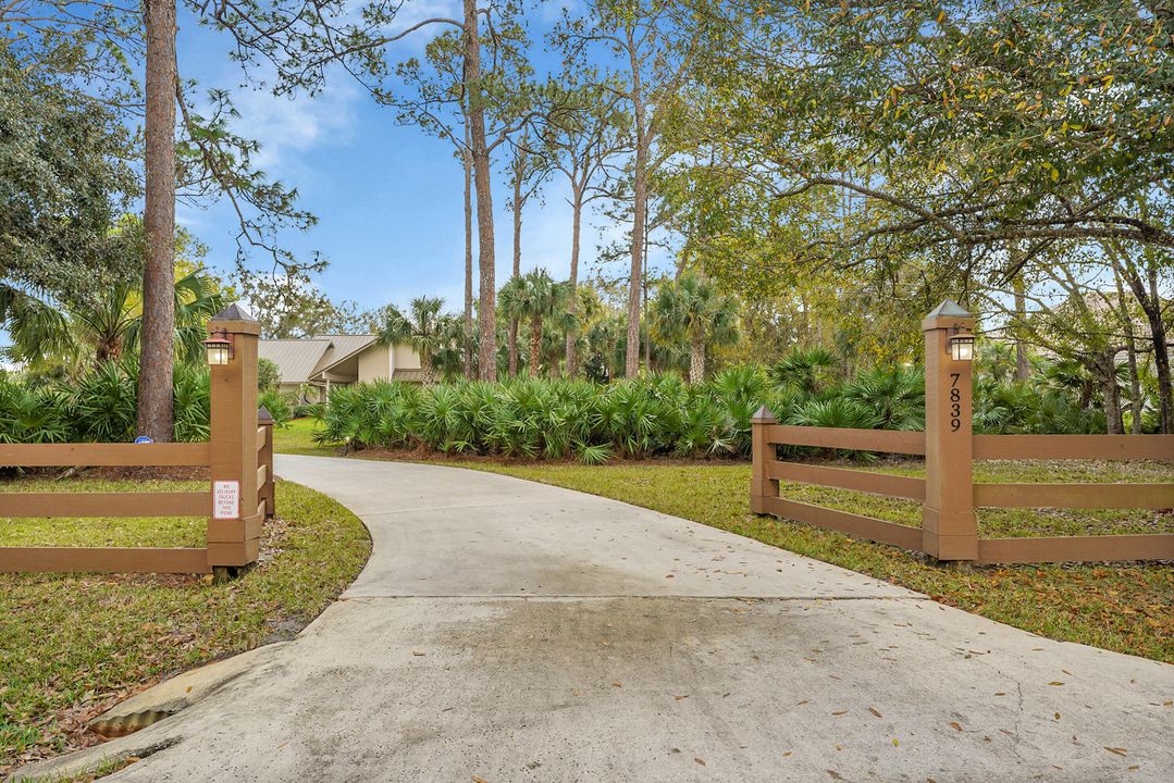 For Sale: $899,900 (3 beds, 2 baths, 2999 Square Feet)