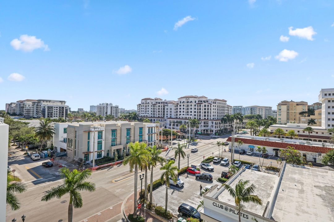 待售: $1,749,000 (2 贝兹, 2 浴室, 1671 平方英尺)