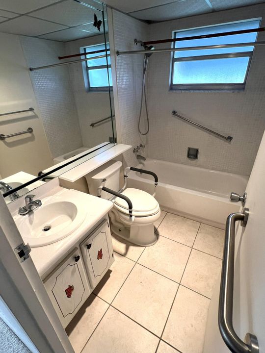 En Venta: $89,000 (2 camas, 2 baños, 880 Pies cuadrados)