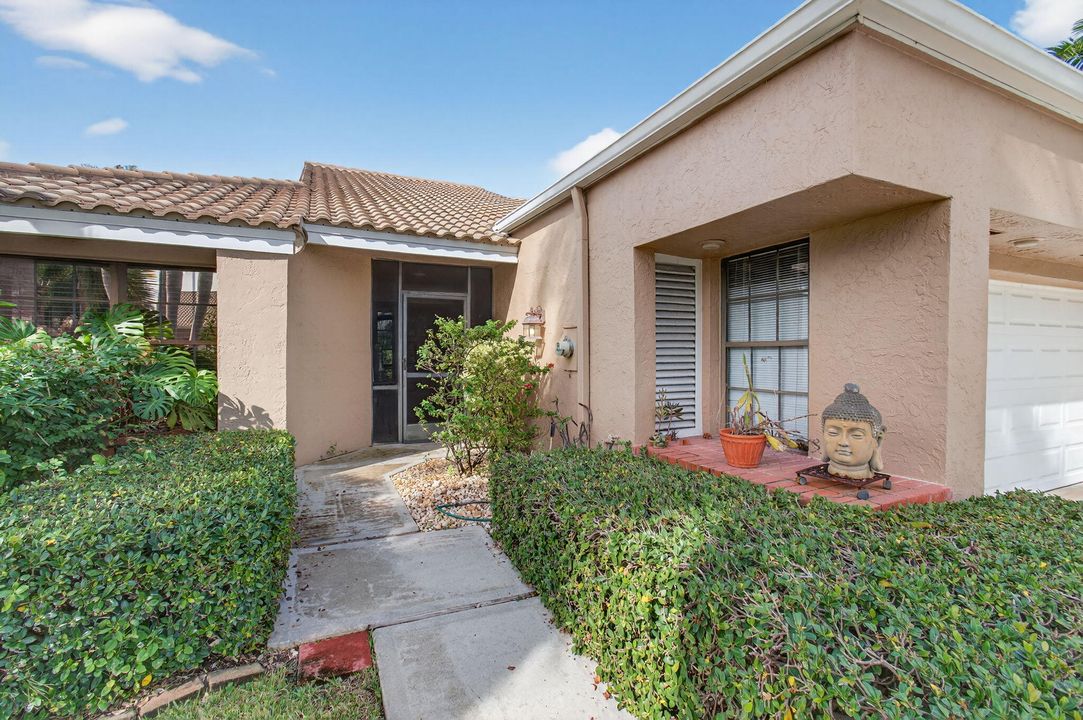 На продажу: $429,000 (3 спален, 2 ванн, 2029 Квадратных фут)