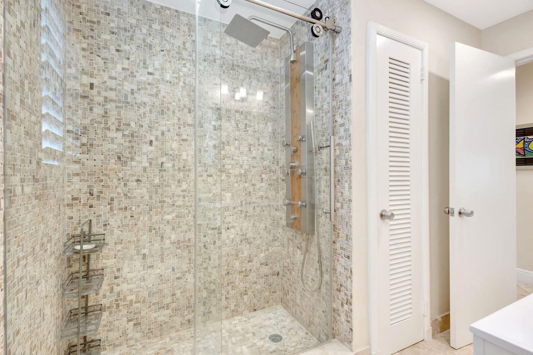 For Sale: $1,129,000 (2 beds, 2 baths, 1550 Square Feet)