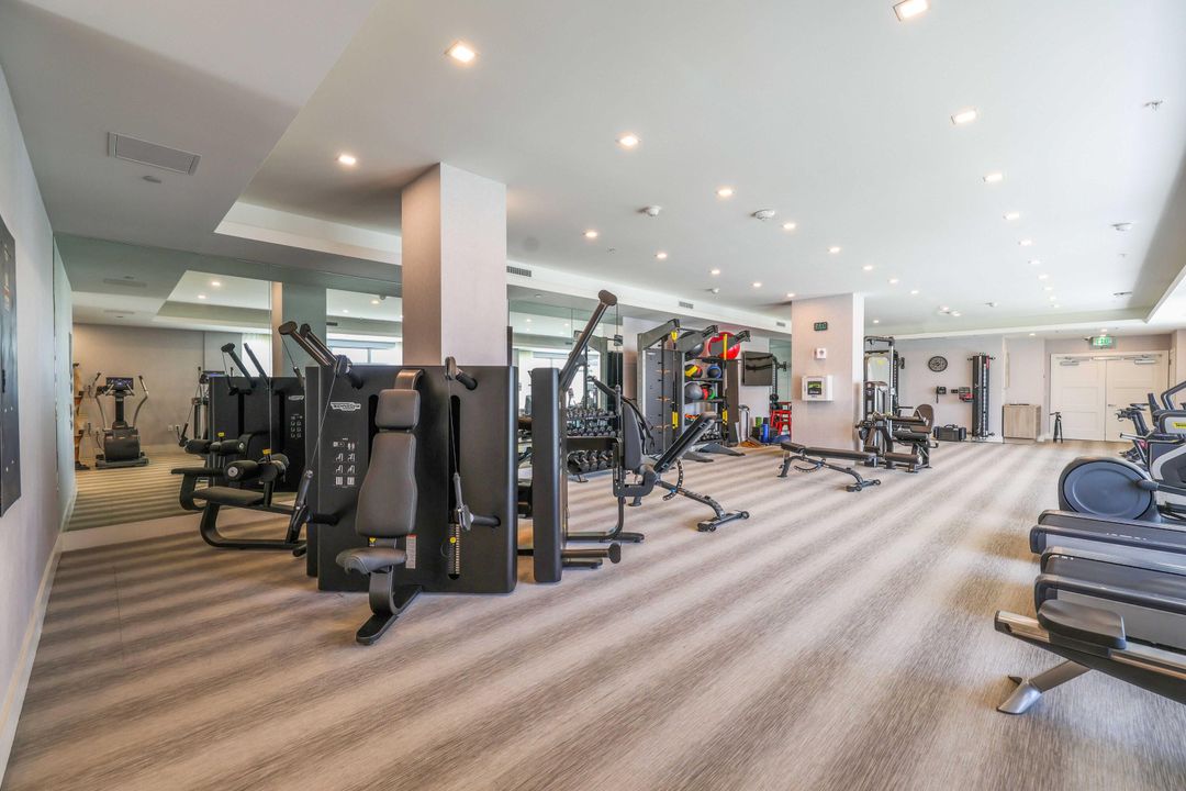 待售: $1,749,000 (2 贝兹, 2 浴室, 1671 平方英尺)