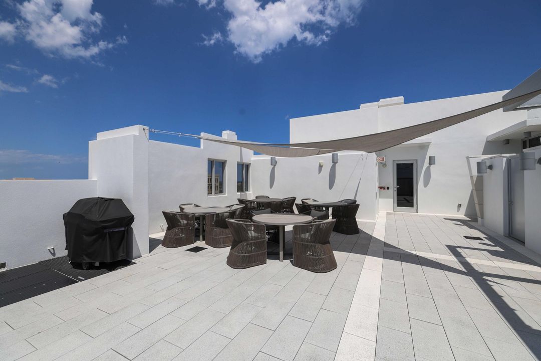 待售: $1,749,000 (2 贝兹, 2 浴室, 1671 平方英尺)