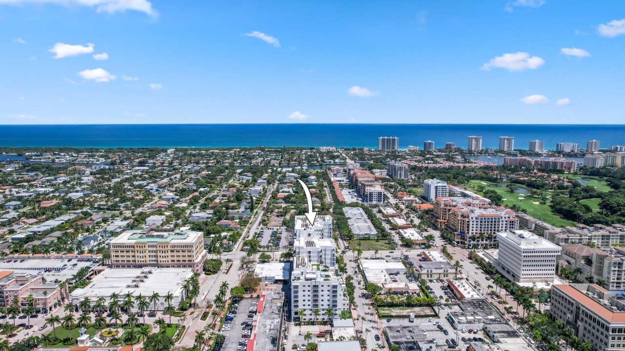 待售: $1,749,000 (2 贝兹, 2 浴室, 1671 平方英尺)